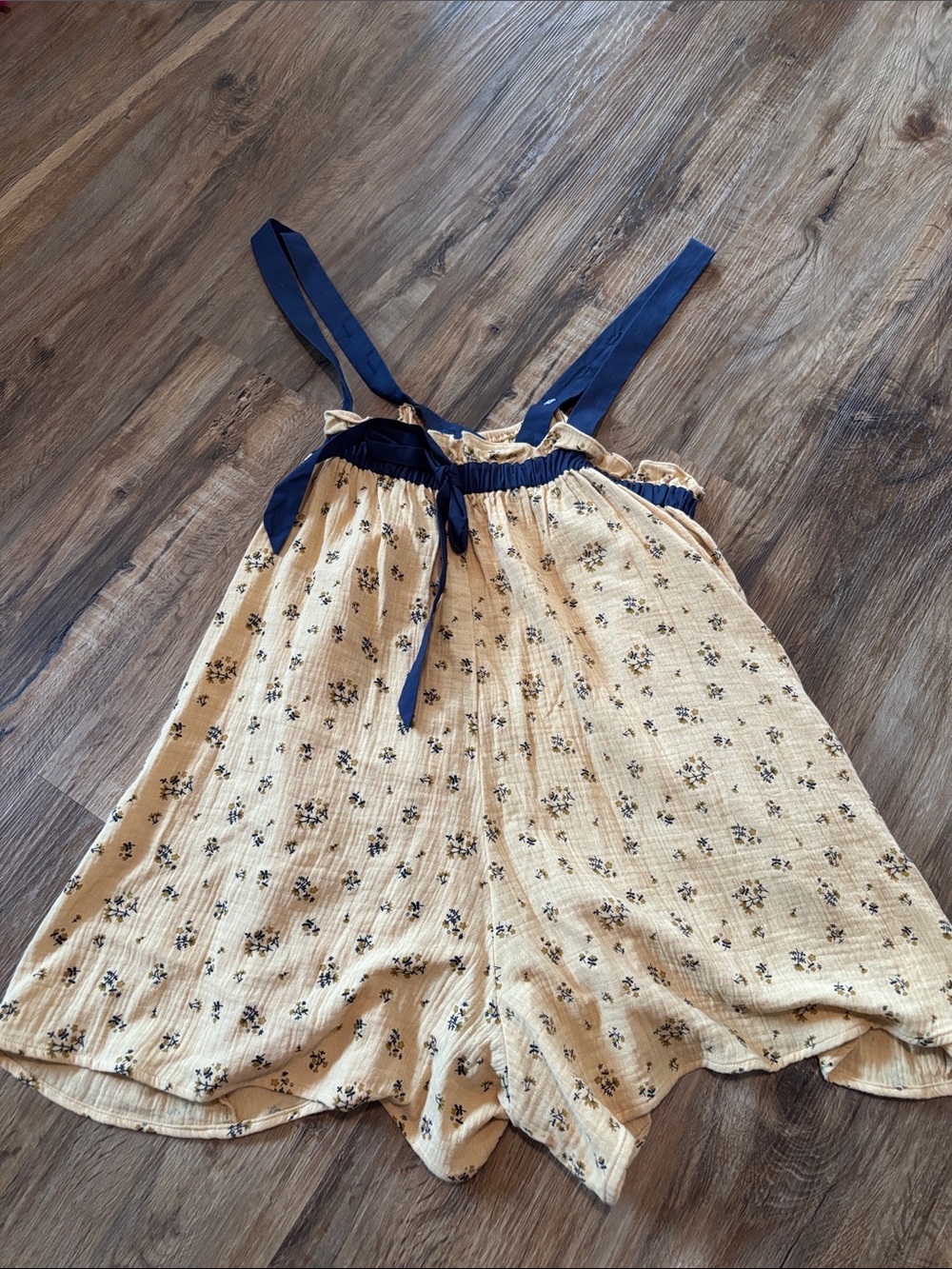 Bucketlist Romper